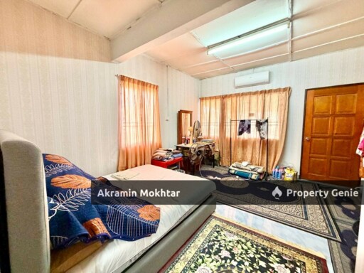END LOT & FULLY RENOVATED | 3 Storey Terrace Taman Seraya Ampang