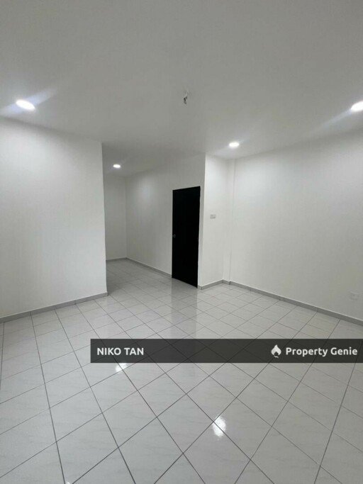 Jalan Sri Putri Double Storey End Lot With Extra Land