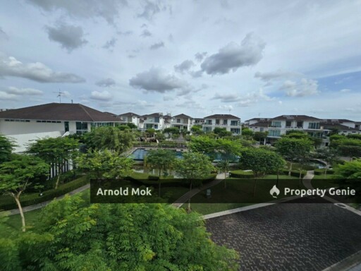 3 Storey Semi-Detached House at Senibong Cove for Sale