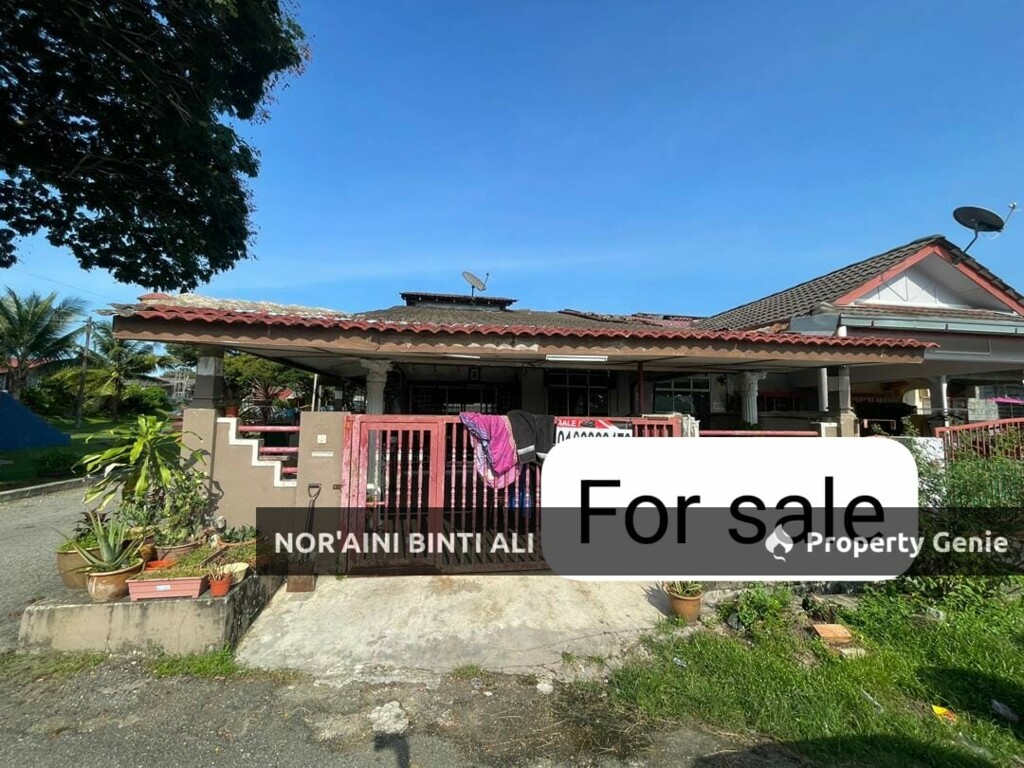 Teres End Lot utk dijual Bukit Setongkol, Kuantan