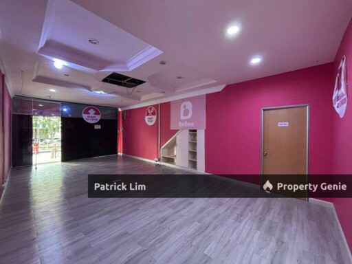 Bukit Beruang Ground Floor Shop Lot For Rent