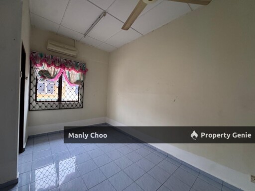 CORNER Double Storey Terrace Taman Ria Batu Berendam Nr Melaka Baru