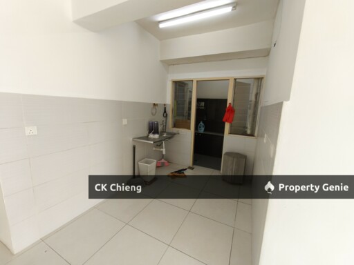 Calisa Residence Rent, 3 Rooms Partly Furnished, Taman Mas Puchong