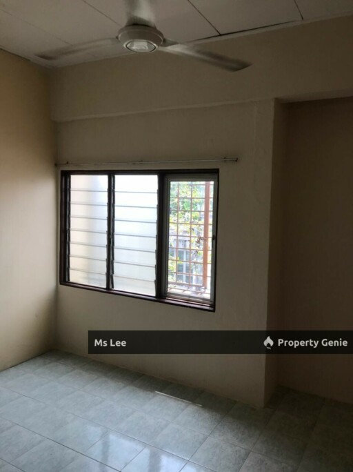 3rd floor Shop Apartment-Taman Desaria-PJS 5-Petaling Jaya-Ready Now