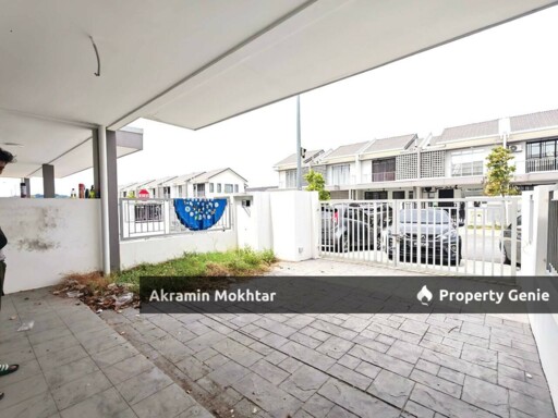 Double Storey Halya 2, Daunan Worldwide Puncak Alam