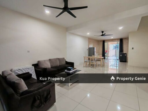 Double Storey Terrace House for Rent at Pine Square, Batu Kawa