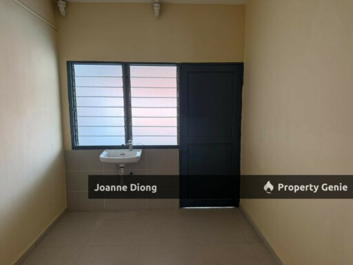 Seapark Double Storey House