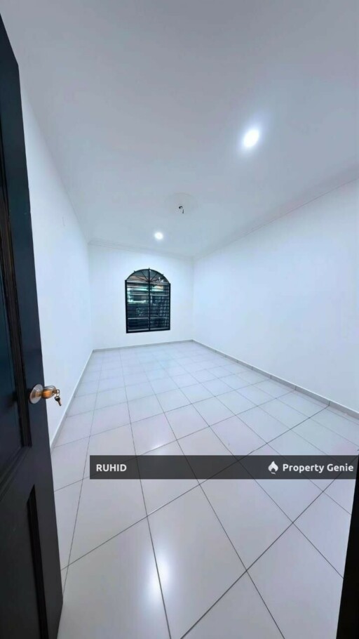 3R2B Freehold Terrace House @ Bandar Pulai Jaya, Skudai