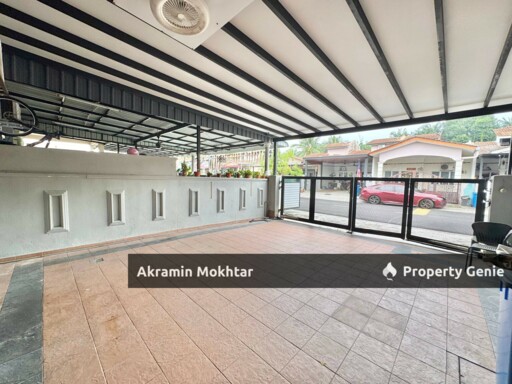 Freehold & Renovated | Single Storey Terrace Taman Sri Orked, Seksyen 30 Shah Alam