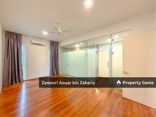 2.5 Storey Bungalow House Lakefront Cyberjaya