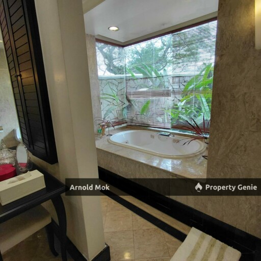 Single Storey Bungalow @ Leisure Farm for Sale