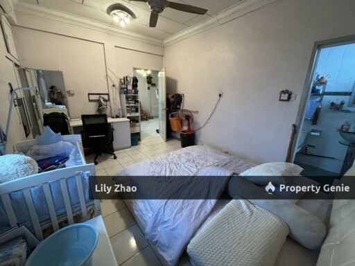 Taman Satria Apartment 3rd Floor for Sale, 3Bed 2Bath, Corner Lot, Fully Furnished, Menggatal, Kota Kinabalu.