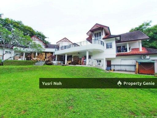 BUNGALOW DOUBLE STOREY COUNTRY HEIGHTS KAJANG