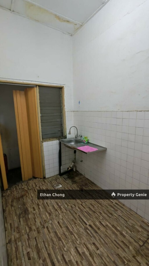 Shoplot House for Rent at Jalan Wawasan Ampang