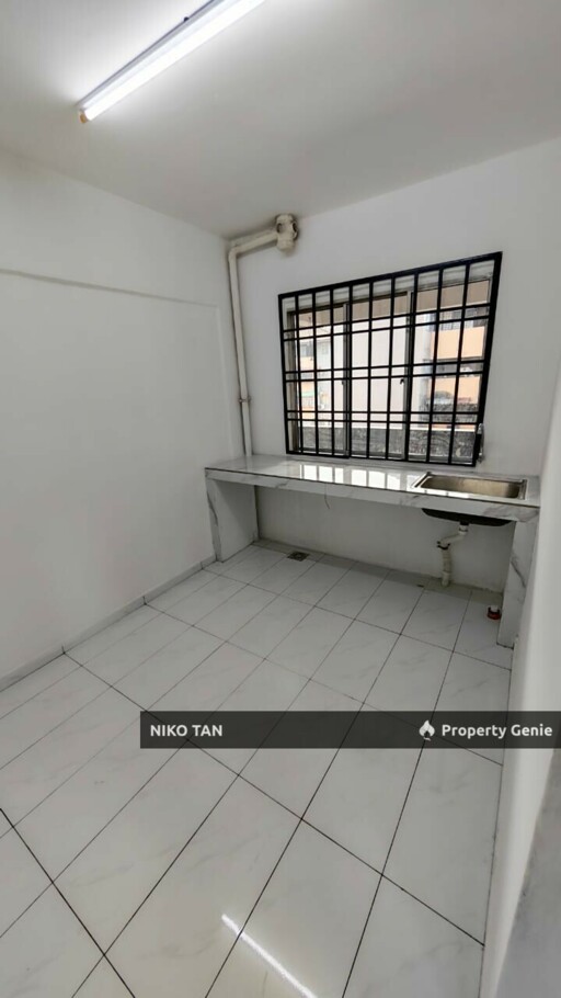 Geharu Flat Fully Renovated Taman Rinting Masai