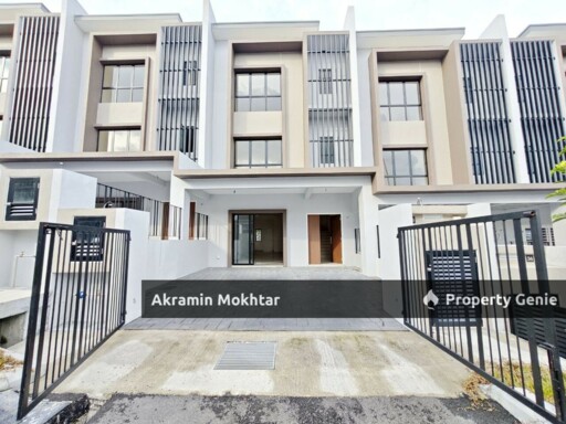 TRIPLE STOREY TERRACE NASSIM HEIGHTS, UKAY BESTARI, AMPANG