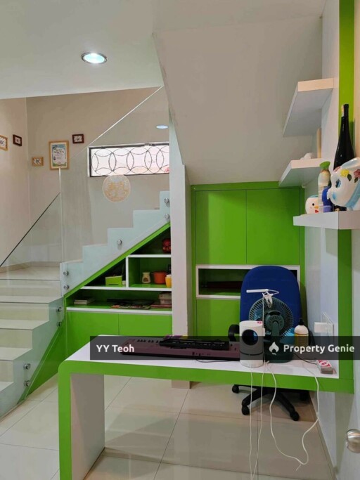 CORNER LOT Taman Krubong Perdana 1.5 Storey Bungalow