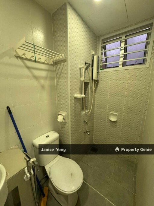 Austin Suites Apartment @ Mount Austin