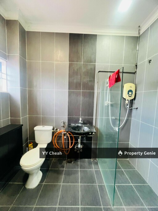 Menglembu Berlian, Ipoh 2 Storey Terrace For Sale, High Ground