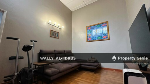 2 Storey Terrace House Intermediate
