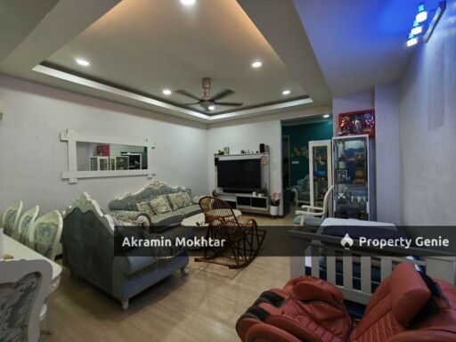 Freehold, Fully Renovated & Partially Furnished | Double Storey Terrace, Taman Puchong Prima, Puchong