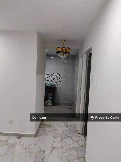 Bukit Cheras Flat KL Near MRT Pangsapuri BLok 8 & 10 For Rent!!