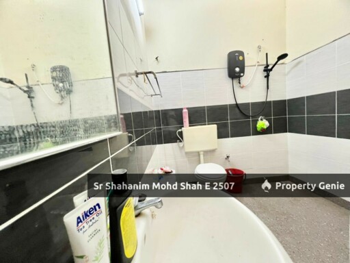 1.5 Storey Terrace, Jalan Timur, Bandar Enstek