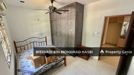 Facing Open Corner Lot Renovated Double Storey Taman Putra Prima, Puchong.