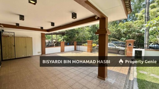 Facing Open Corner Lot Renovated Double Storey Taman Putra Prima, Puchong.