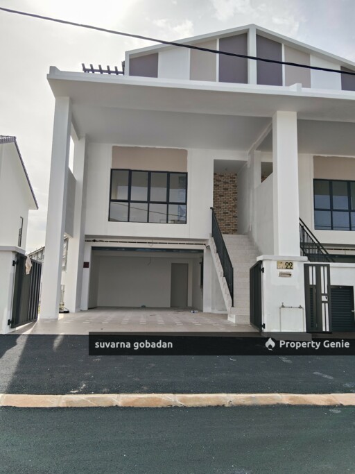 3 Storey Terrace, Ipoh South, Perak