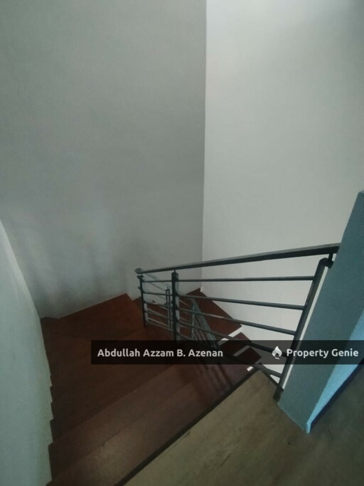 DOUBLE STORY CORNER LOT ! FULLY FURNISHED