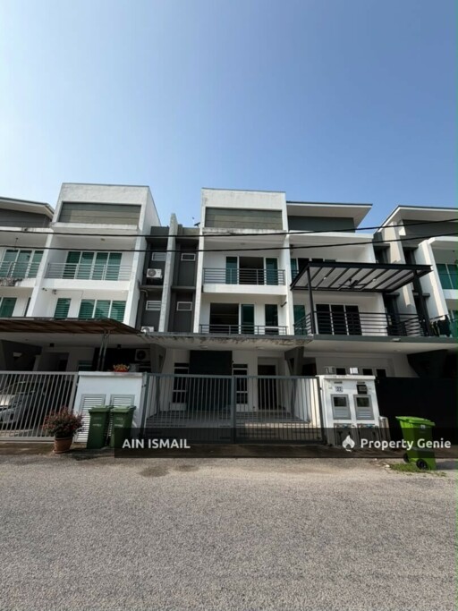 [100K BELOW MARKET & CLUB HOUSE] TERES 3TINGKAT HERMOSO, TANJUNG LUMPUR, KUANTAN