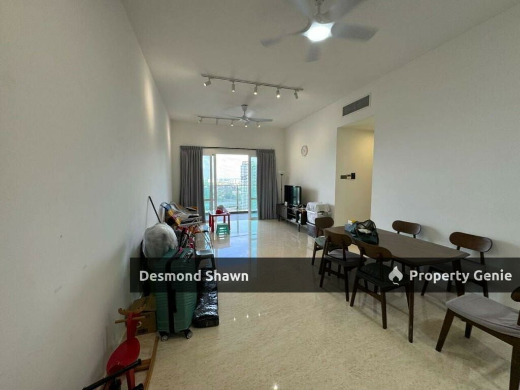 Tri Tower @ JB Town 3Beds, 2Baths