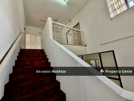 Freehold & 22 x 75 | Double Storey House Putra Permai Putra Heights Subang Jaya