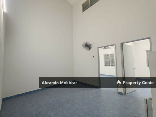 Freehold, Fully Extended & Renovated | Double Storey Terrace (Intermediate)  Desa 12, Bandar Country Homes, Rawang, Selangor.
