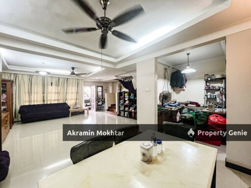 FREEHOLD, RENOVATED & PARTIALLY FURNISHED | 2 Storey House Taman Prima Saujana Kajang Selangor