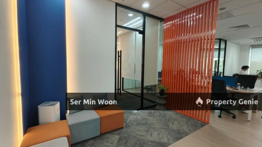 Renovated Office at UOA Business Park @ Kencana Square, Seksyen U1, Glenmarie and Connected to LRT Subang Jaya