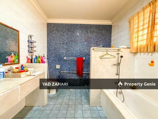 Anggerik Eria, Kota Kemuning |2-Storey Semi-D 4 Bedrooms | RM1.78M - Cornerlot, Well Maintained & Freehold Non Bumi