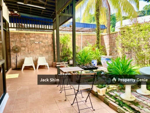 Double Storey Semi-D