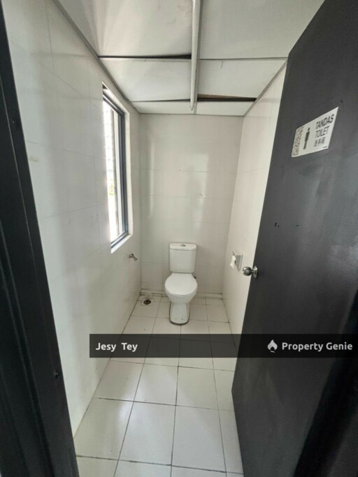 Bandar Seri Alam Shop For Rent (2Nd Floor)