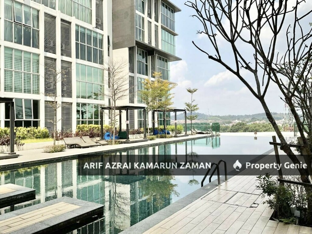 [Partially Furnished] Studio for Rent at 3 Elements, Seri Kembangan | 2 Car Parks | RM1,120