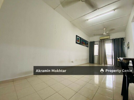 VACANT READY MOVE-IN & 2 PARKING | Pangsapuri Danaumas Seksyen 7 @ Shah Alam FOR SALE!