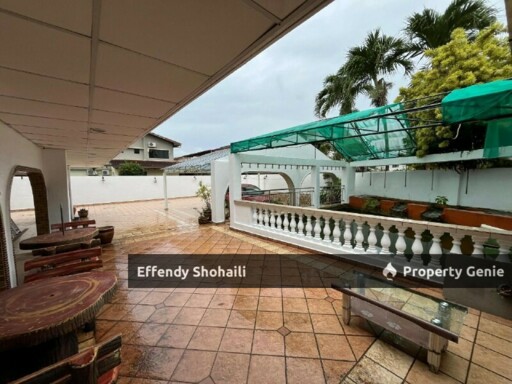 TELUK CEMPEDAK KUANTAN BUNGALOW