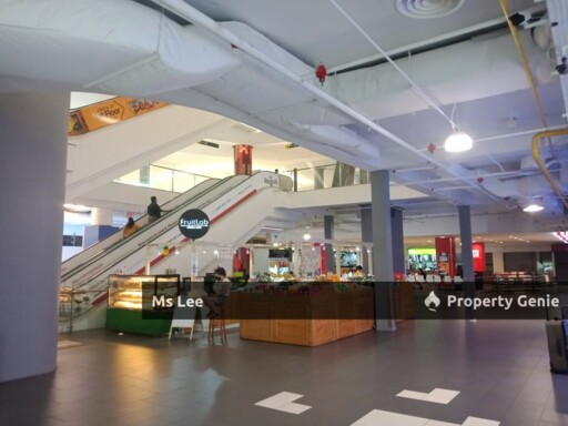 Ground Floor Retail Shop @ Summit USJ, USJ 1, Subang Jaya - Sale Below Bank Value Rm200k