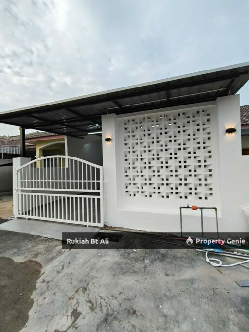 Ready To Move In Terraced Home In Taman Seri Teluk Emas