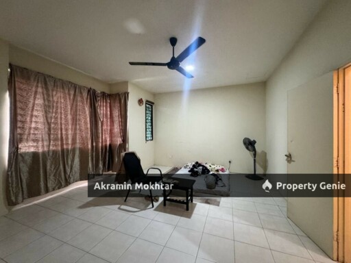 Double Storey Terrace Intermediate Pulau Angsa U10, Shah Alam