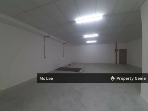 1.5 storey factory-Spring Crest Industrial Park @ Batu Caves-Good for investment Roi 4.5%