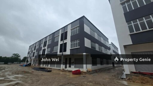 🔥🔥Vivo City @ Kulai Shoplot Three-story store for rent #hot location #absolutely rare🔥🔥