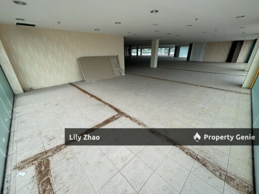Night Club / Pub / Wine Bar / Karaoke / Night Life Business Commercials Space and Offices for Rent, 1st Floor 17,500 Sq ft, Kepayan, Near Airport Kota Kinabalu, Sabah