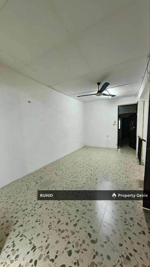 DOUBLE STOREY TAMAN KOBENA